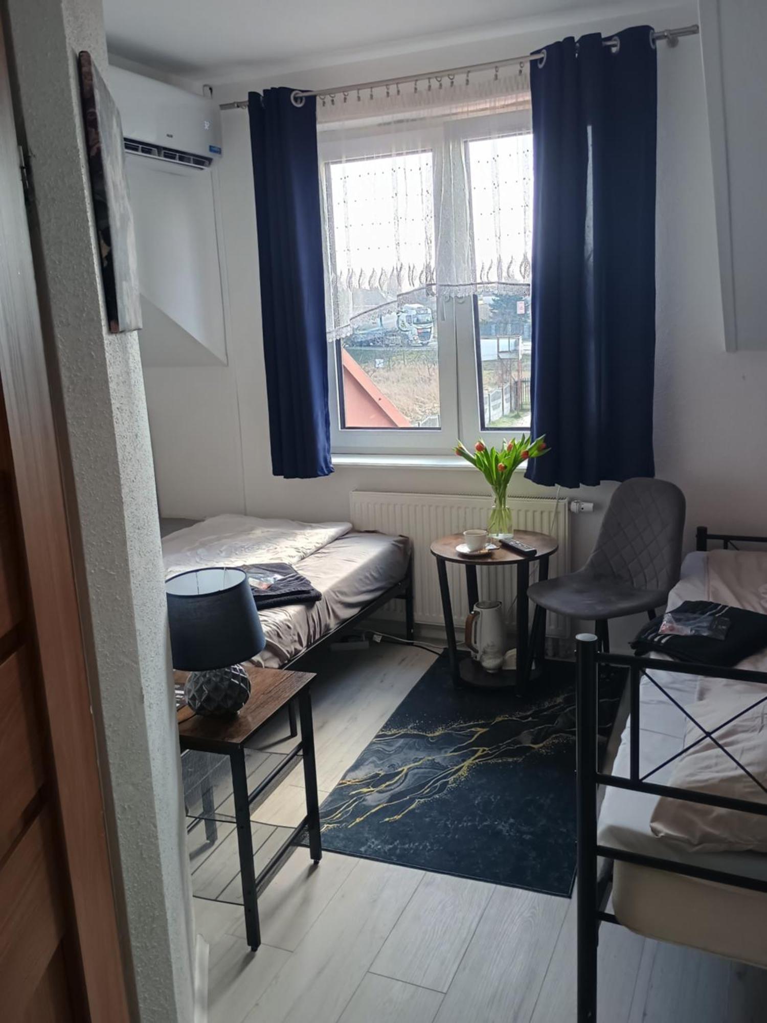Homestay White House - Goscinne