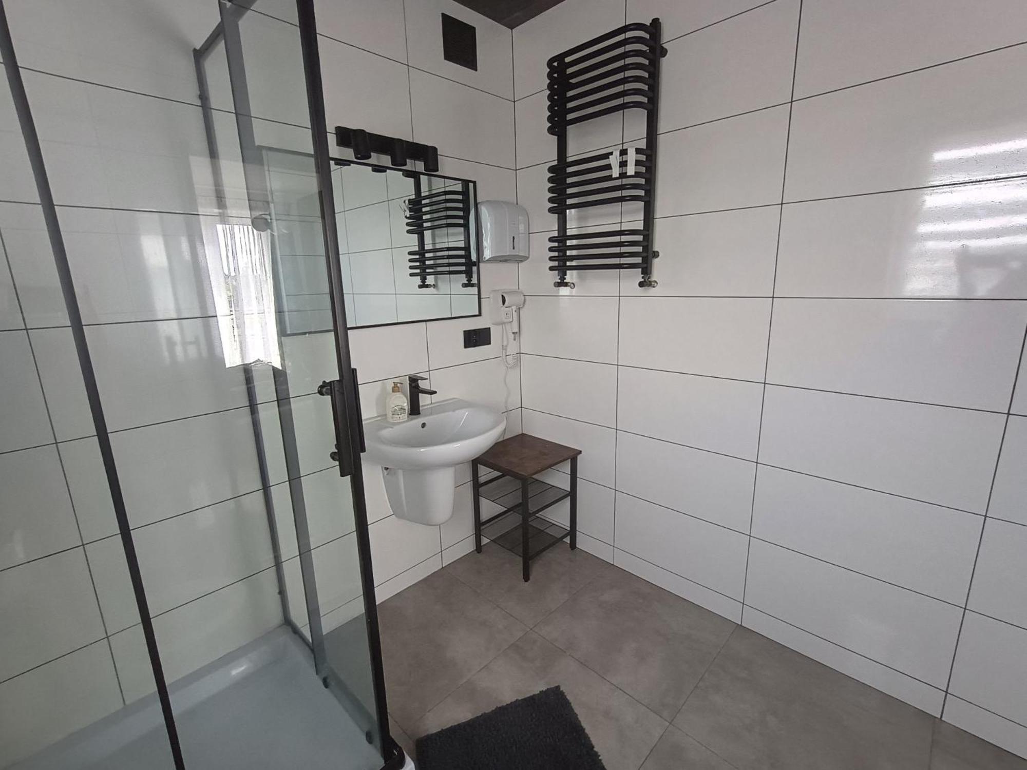 White House - Goscinne Homestay Radom